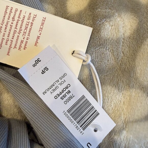 NWT Aritzia Long Sleeve - Picture 4 of 4